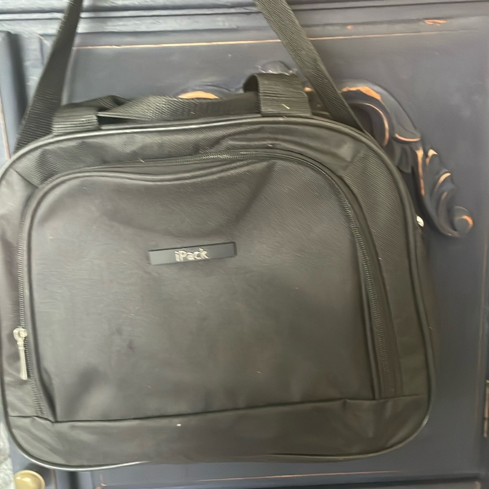 I pack trolly black travel bag